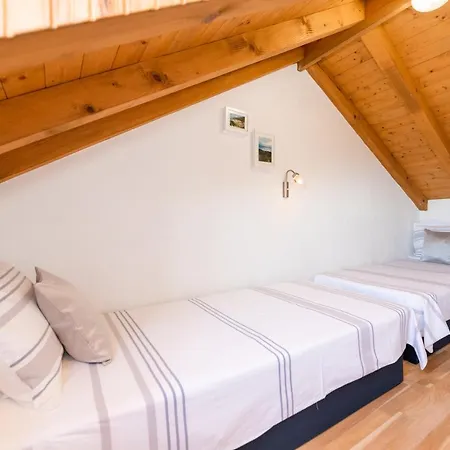 Holiday home Marina Postira